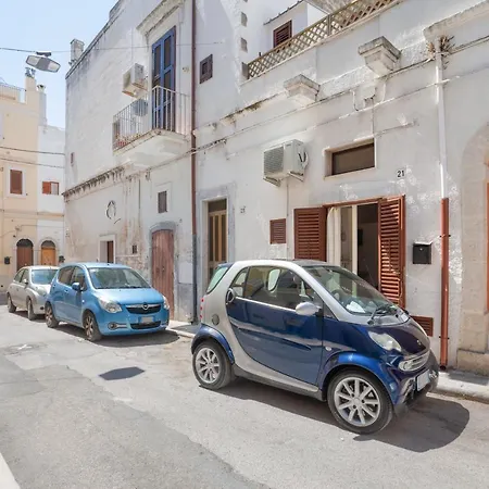 Tiny House 21 Bright Aparment * Polignano a Mare